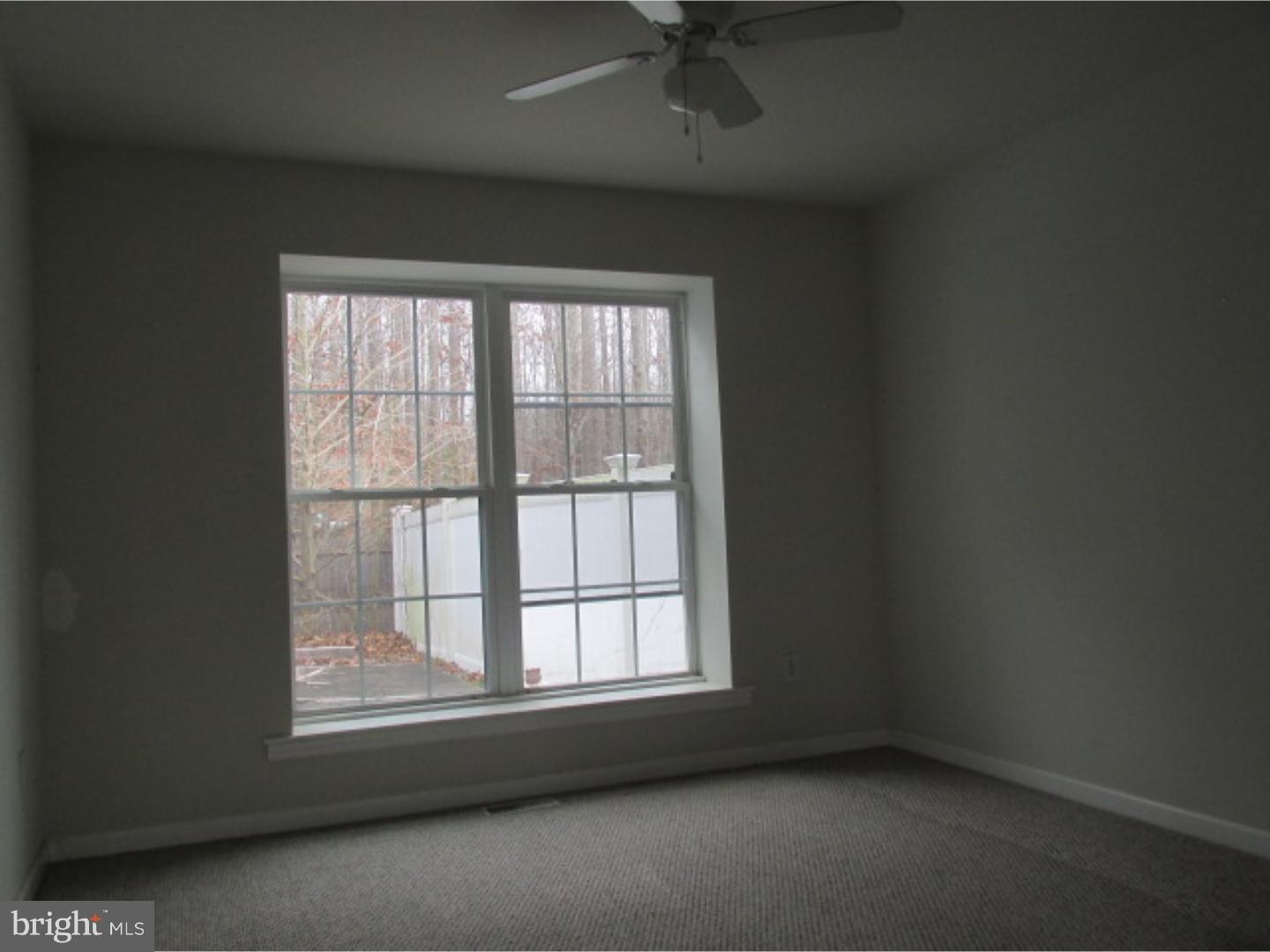 147 Crossing Way Lindenwold, NJ 08021 - Photo 10 of 25 Dining Room