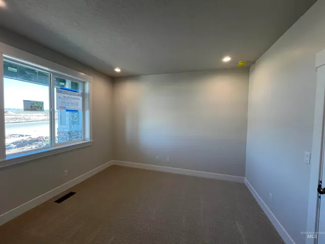 $699,900 | 375 South Strut Way, Boise, ID 83716