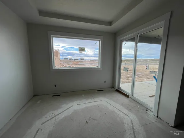 $699,900 | 375 South Strut Way, Boise, ID 83716