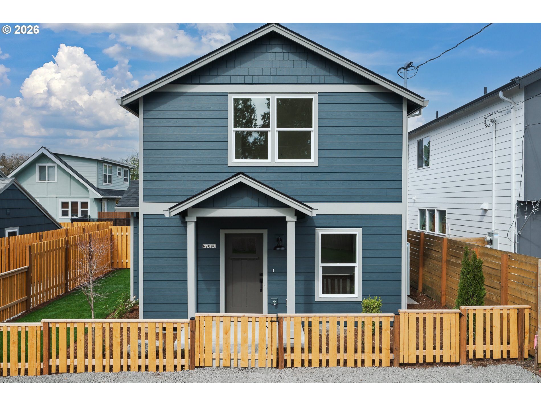 6909 Northeast Multnomah Street, Unit C Portland, OR 97213 - Photo 2 of 42