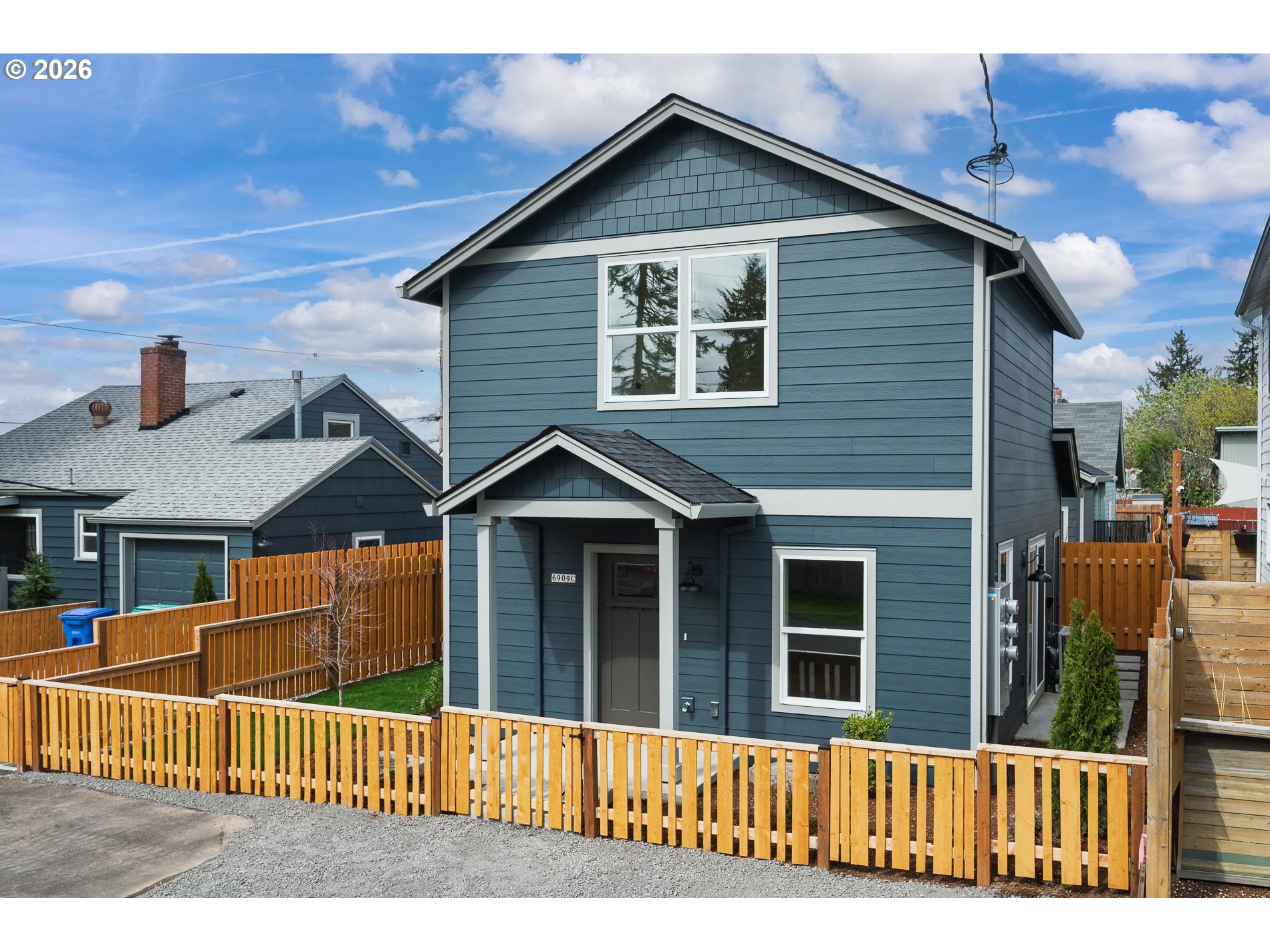 6909 Northeast Multnomah Street, Unit C Portland, OR 97213 - Photo 3 of 42