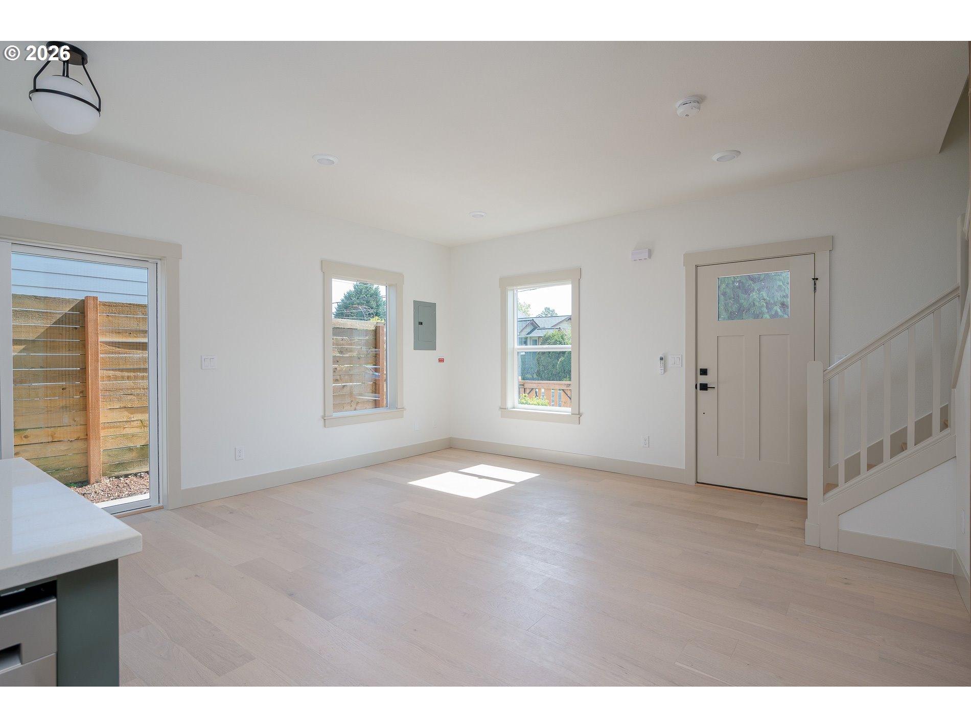 6909 Northeast Multnomah Street, Unit C Portland, OR 97213 - Photo 7 of 42