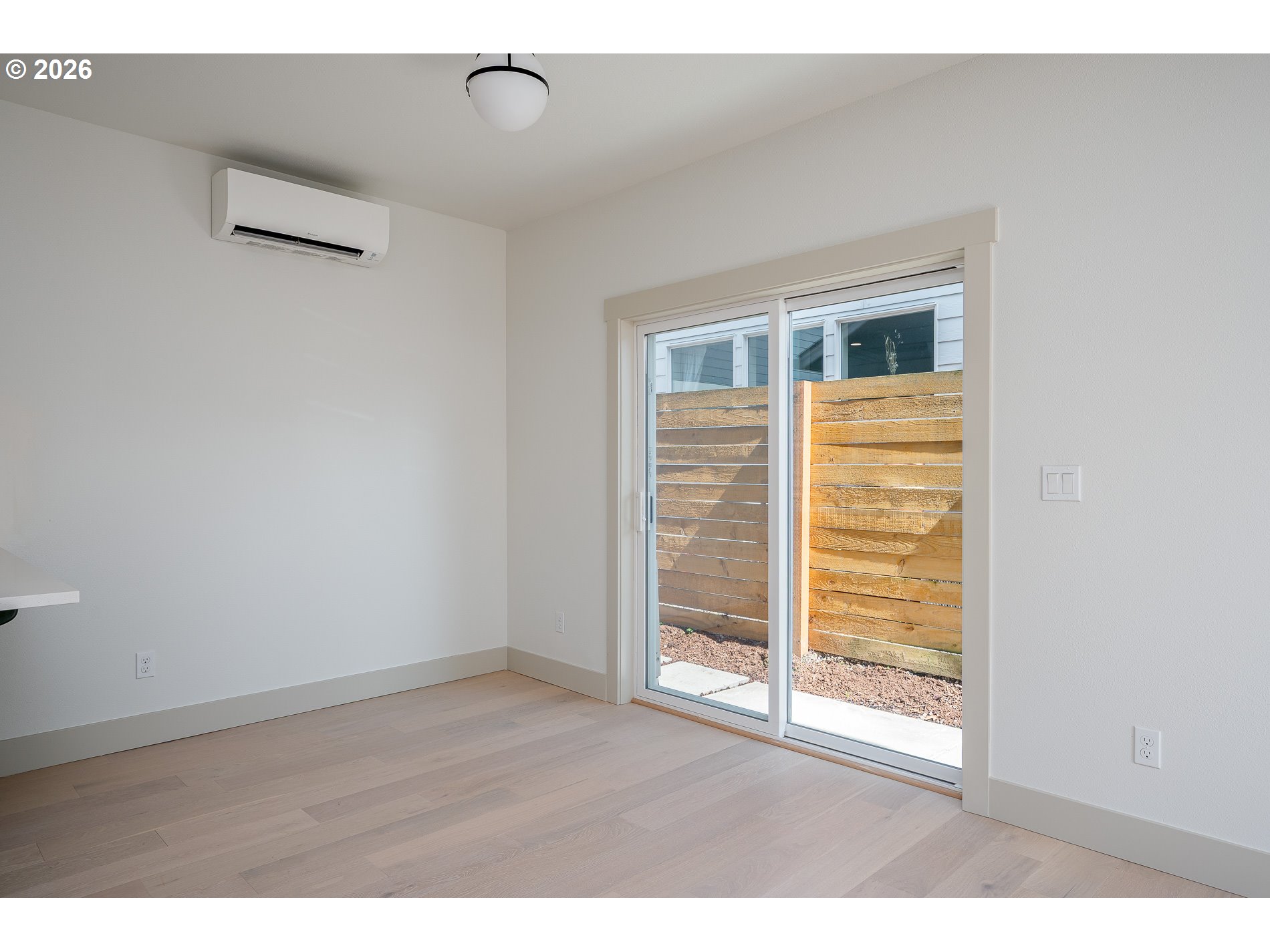 6909 Northeast Multnomah Street, Unit C Portland, OR 97213 - Photo 9 of 42