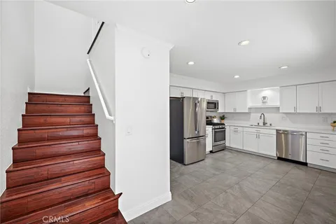 $739,000 | 3250 Avenida Del Presidente, Unit 9, San Clemente, CA 92672