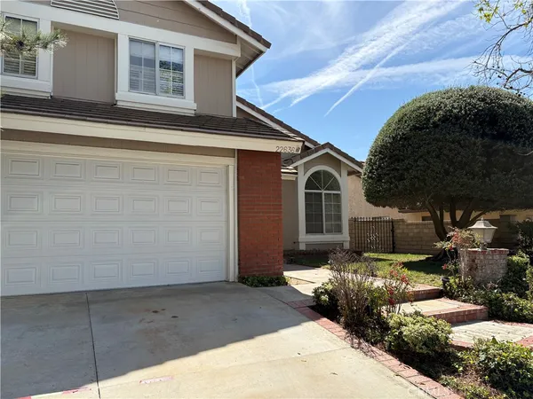 $865,000 | 22636 Cardiff Drive, Saugus, CA 91350