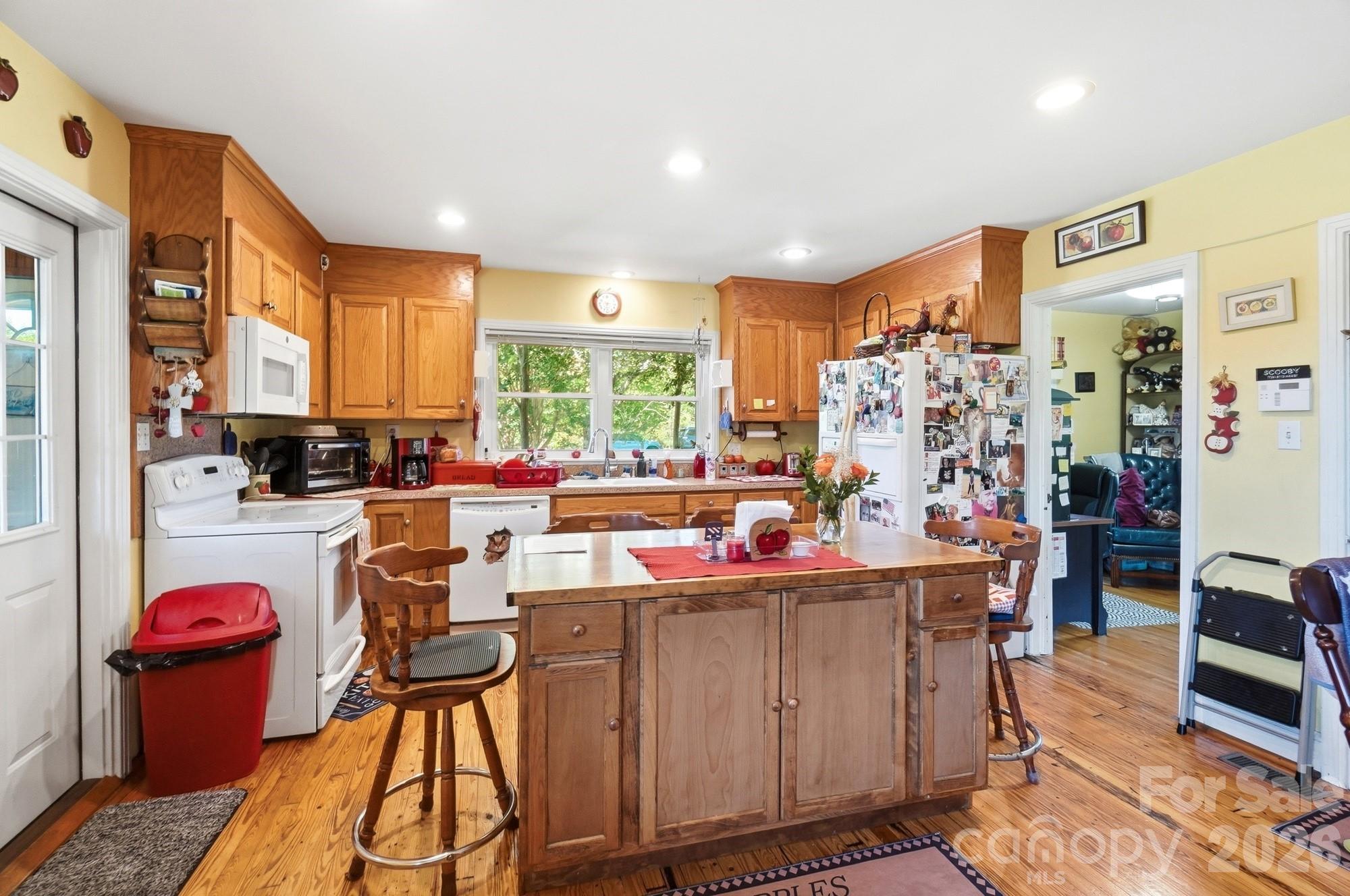1821 Overbrook Road Kershaw, SC 29067 - Photo 11 of 40