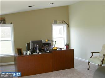 289 Gross Road Quakertown, PA 18951 - Photo 4 of 6 Family Room