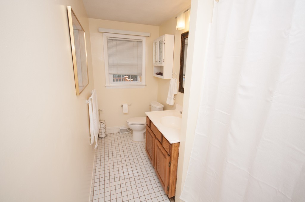 17 Burning Tree Road Natick, MA 01760 - Photo 14 of 19 Gallery Image 14