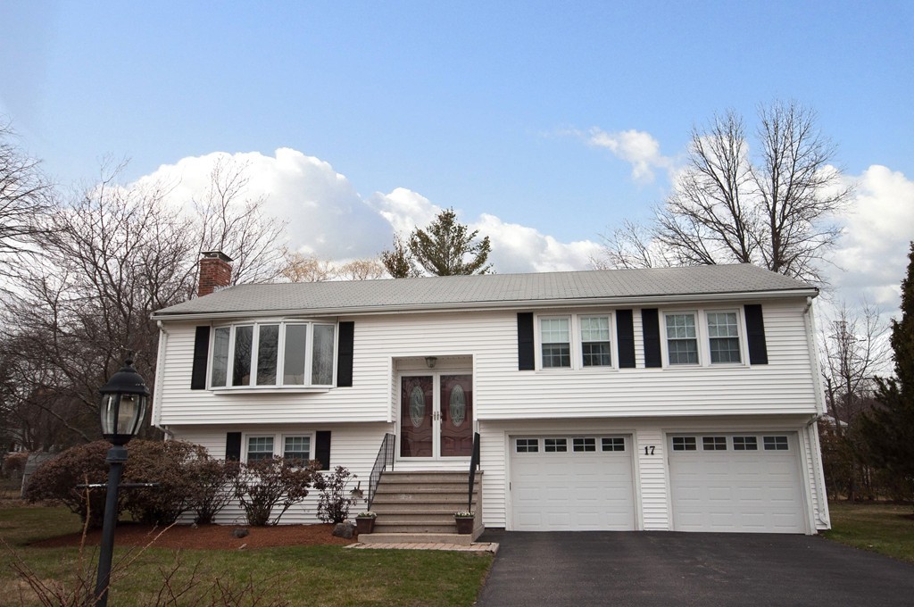 17 Burning Tree Road Natick, MA 01760 - Photo 2 of 19 Gallery Image 2