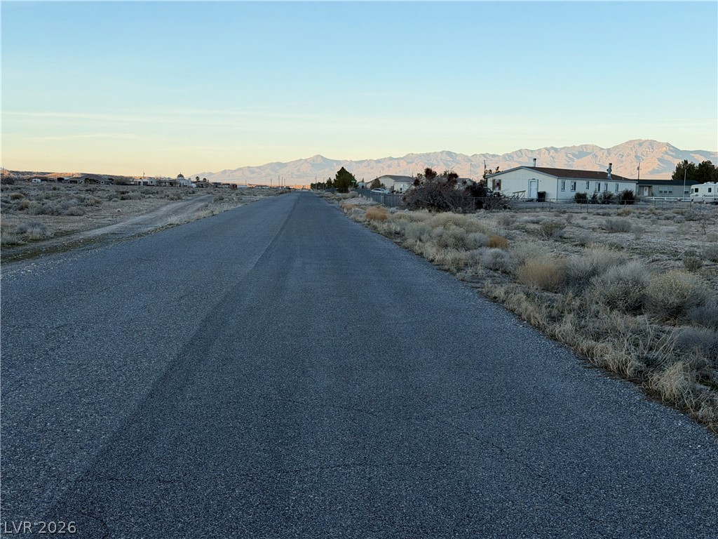 10391 Vicki Ann Road Pahrump, NV 89048 - Photo 3 of 6 Neighbor to the north