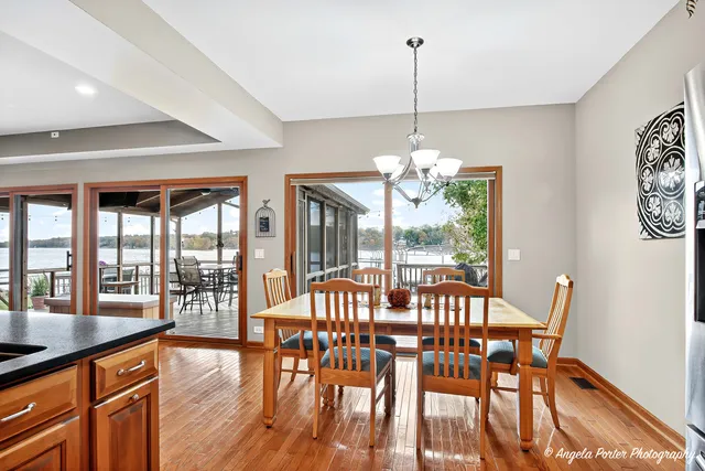 $975,000 | 5012 West Lake Shore Drive, Wonder Lake, IL 60097