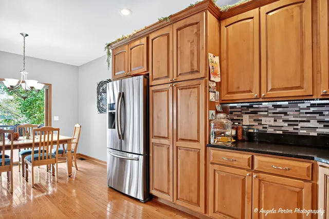 $975,000 | 5012 West Lake Shore Drive, Wonder Lake, IL 60097