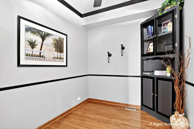 $975,000 | 5012 West Lake Shore Drive, Wonder Lake, IL 60097