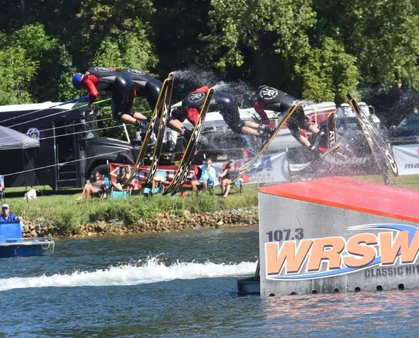 $975,000 | 5012 West Lake Shore Drive, Wonder Lake, IL 60097