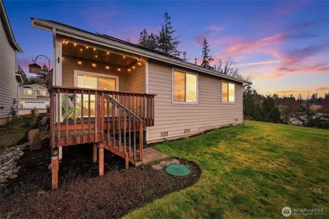 $559,900 | 784 Freedom Court Southeast, Port Orchard, WA 98366