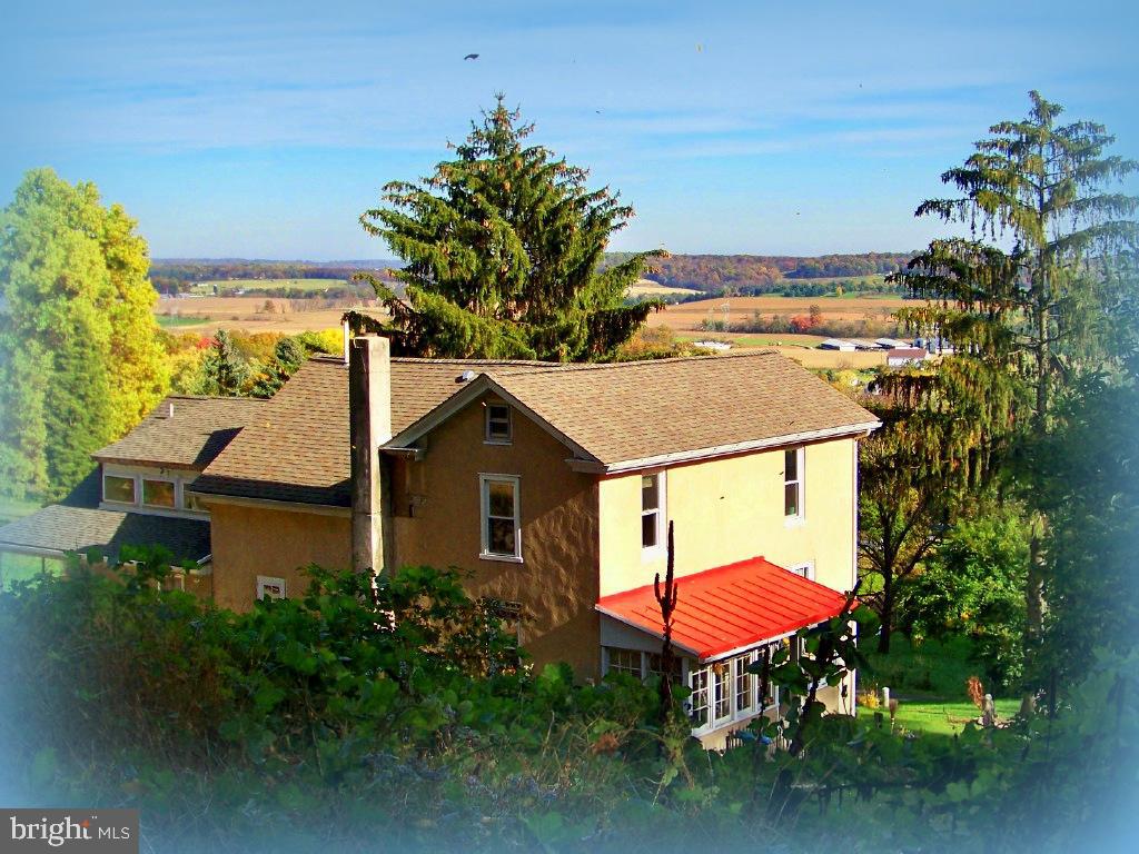 546 Kulps Road Barto, PA 19504 - Photo 4 of 46 Gallery Image 4