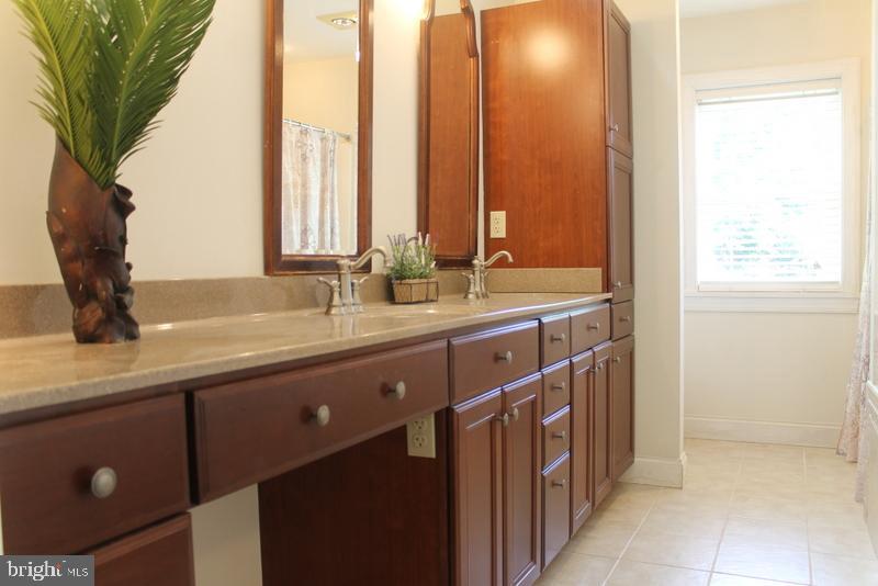 546 Kulps Road Barto, PA 19504 - Photo 44 of 46 Gallery Image 44