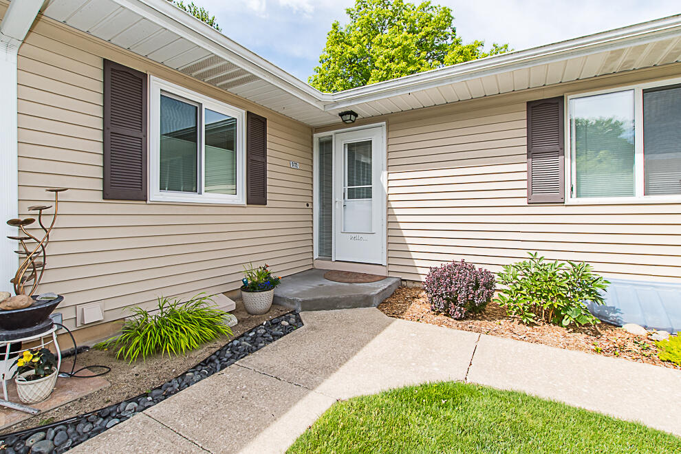 5172 Green Meadow Road, Unit 83 Kalamazoo, MI 49009 - Photo 1 of 26 RN5_4027