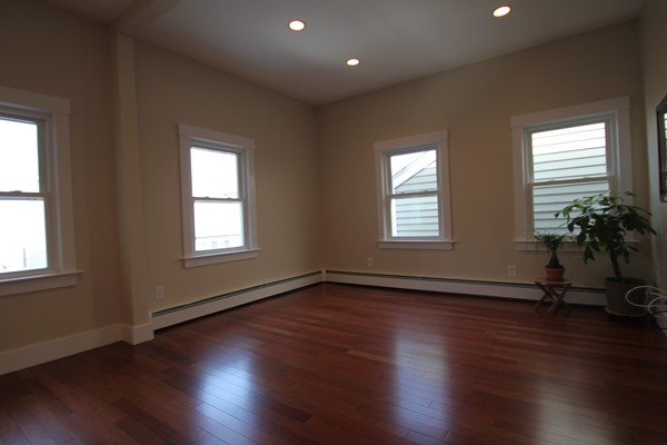 596 East 2nd Street, Unit 3 Boston, MA 02127 - Photo 9 of 17