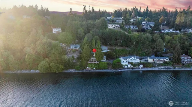 $999,950 | 3737 Northeast Bahia Vista Drive, Bremerton, WA 98310