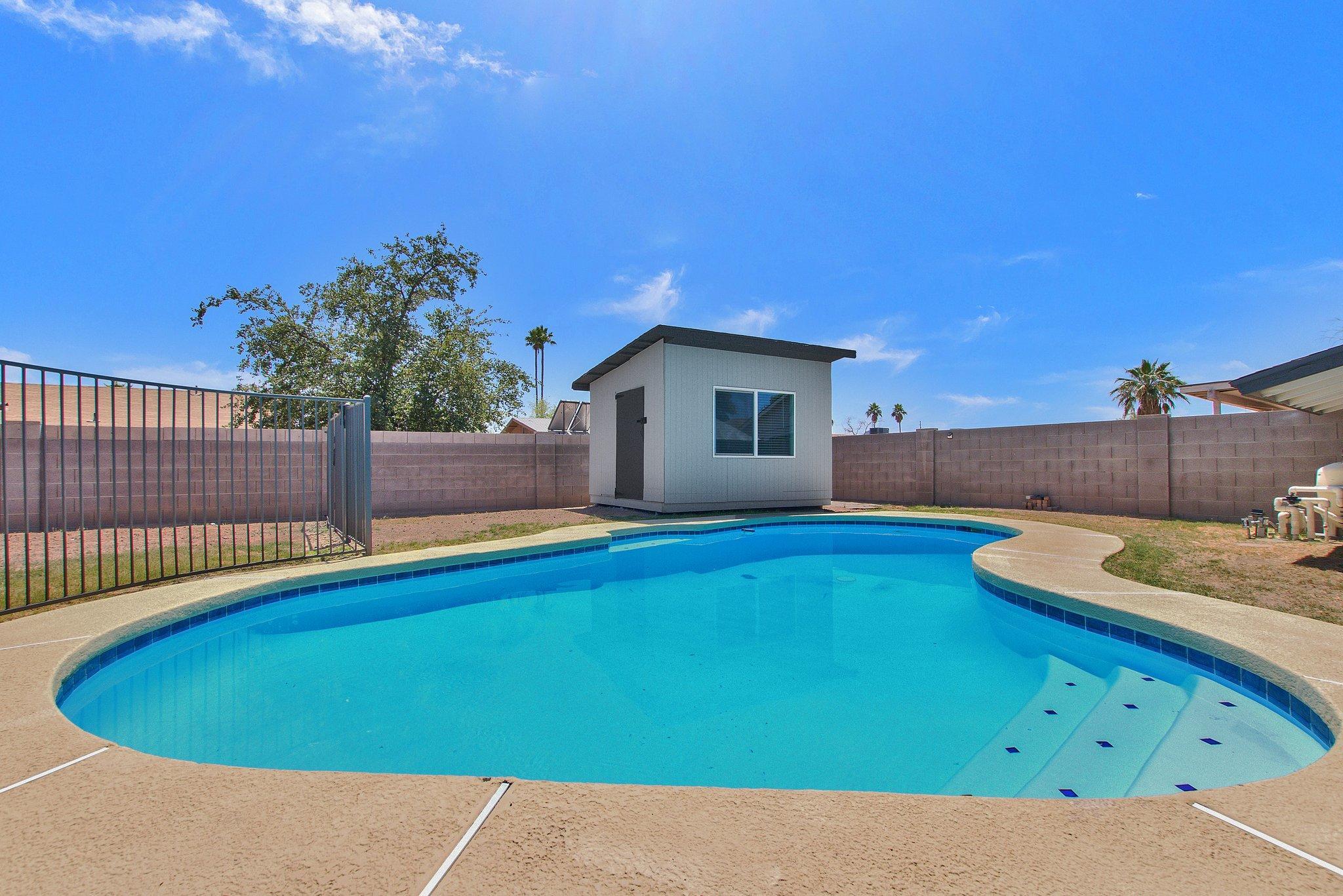 7413 West Hatcher Road Peoria, AZ 85345 - Photo 22 of 28 28