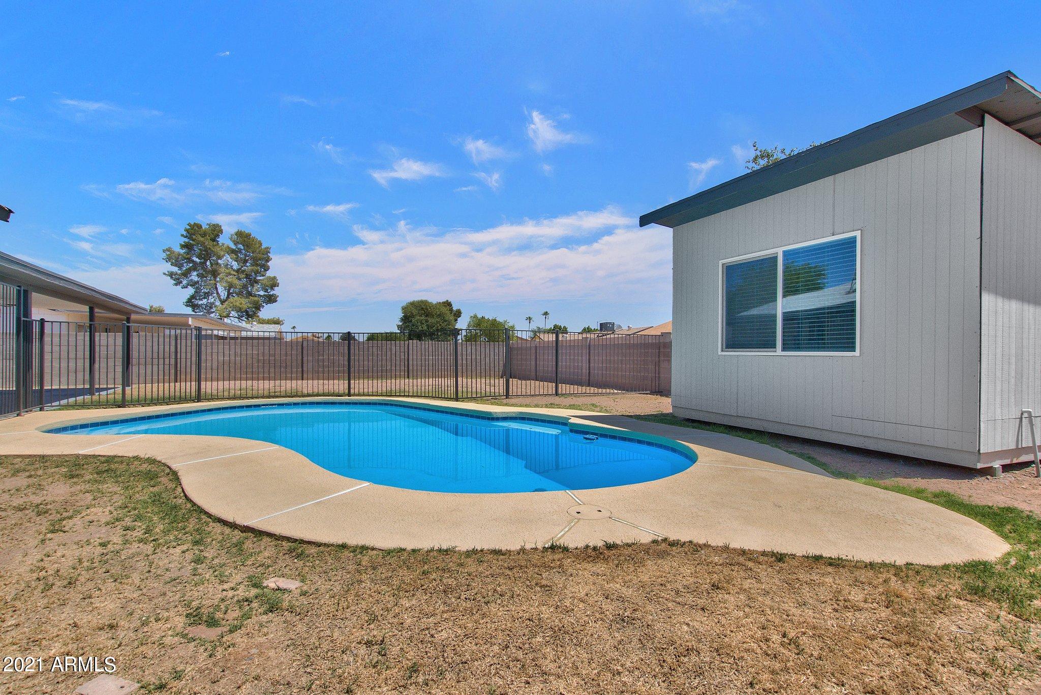 7413 West Hatcher Road Peoria, AZ 85345 - Photo 23 of 28 29