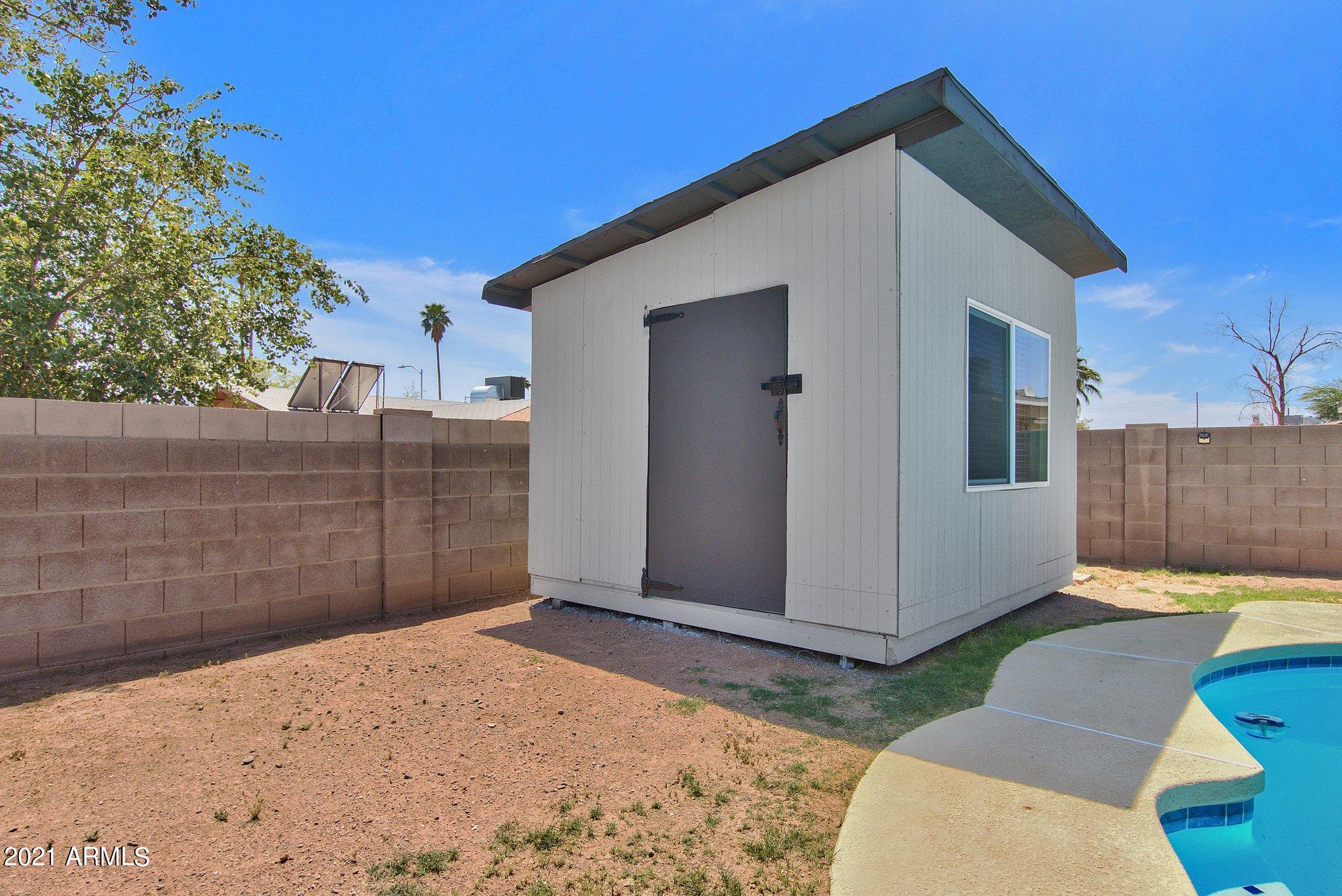 7413 West Hatcher Road Peoria, AZ 85345 - Photo 24 of 28 31