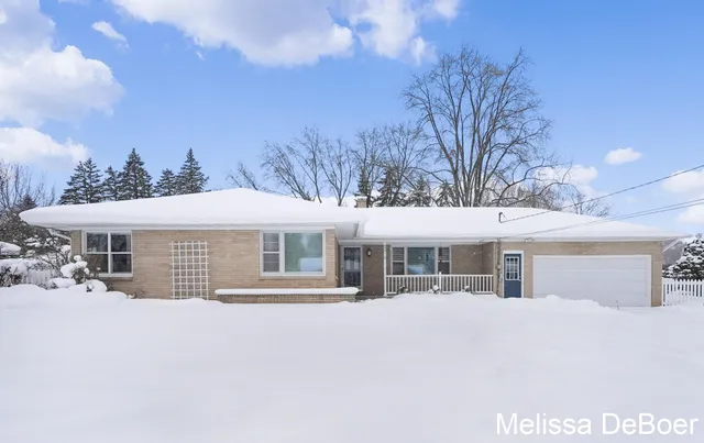 $375,000 | 6857 Linden Avenue Southeast, Grand Rapids, MI 49548