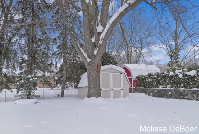 $375,000 | 6857 Linden Avenue Southeast, Grand Rapids, MI 49548