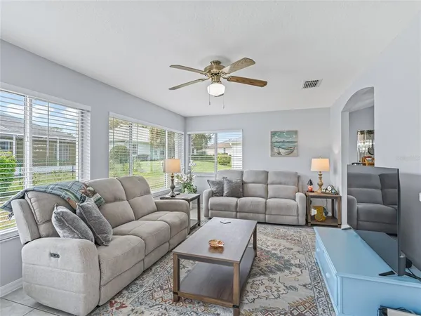 $297,000 | 11180 Southeast 175th Place, Summerfield, FL 34491