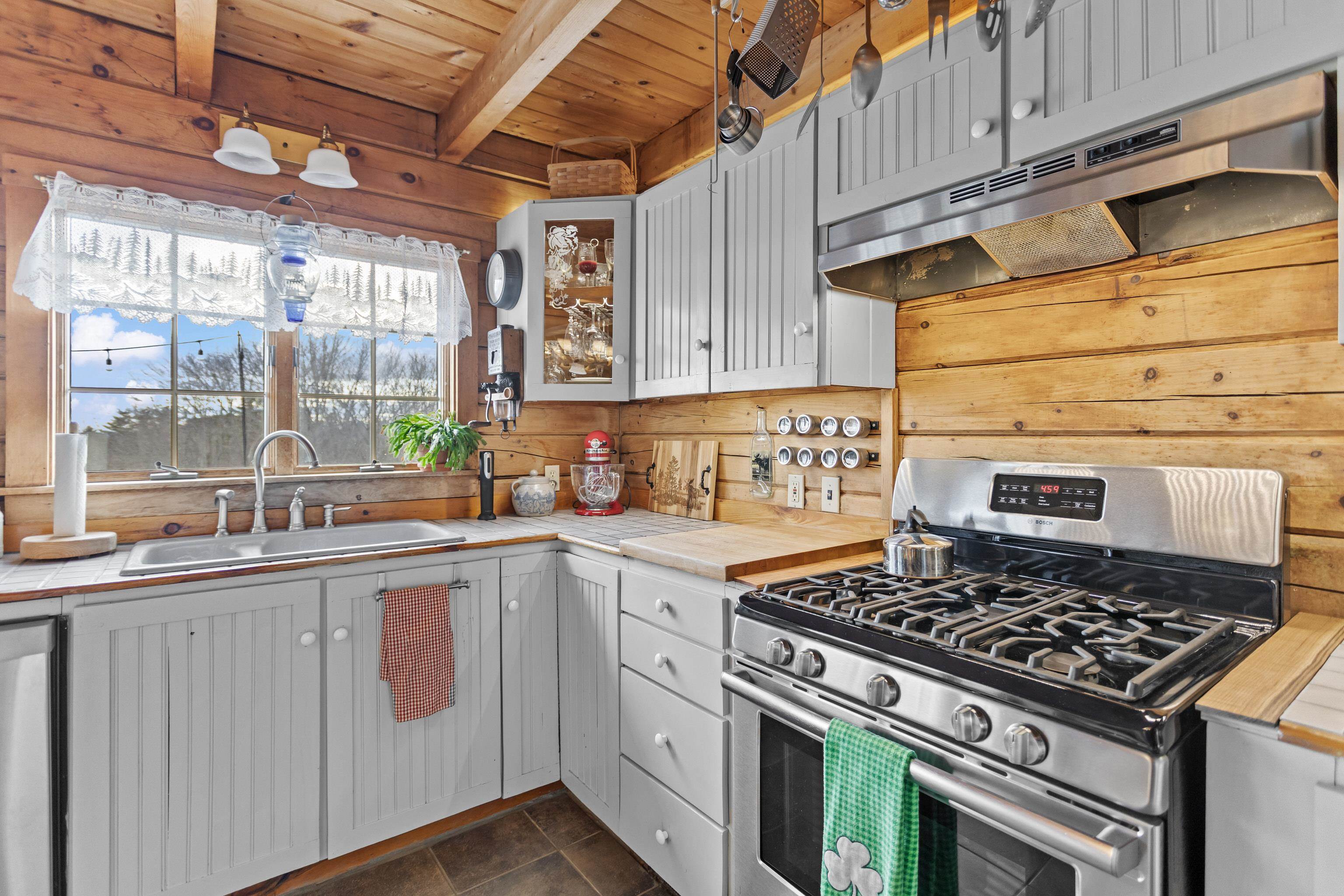 643 Loudon Ridge Road Loudon, NH 03307 - Photo 15 of 50