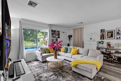 $635,000 | 315 South 57th Avenue, Hollywood, FL 33023