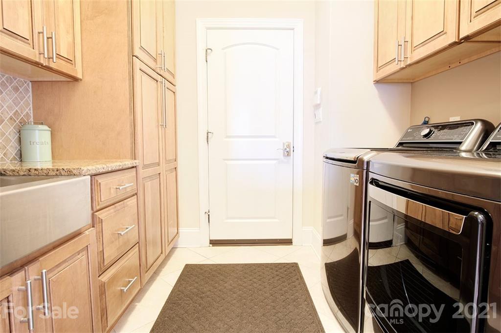 157 Mariners Bluff Road York, SC 29745 - Photo 23 of 48 Gallery Image 23