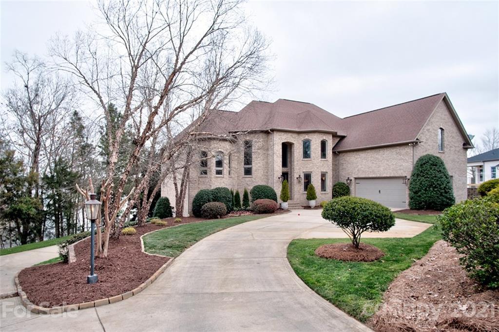 157 Mariners Bluff Road York, SC 29745 - Photo 42 of 48 Gallery Image 42