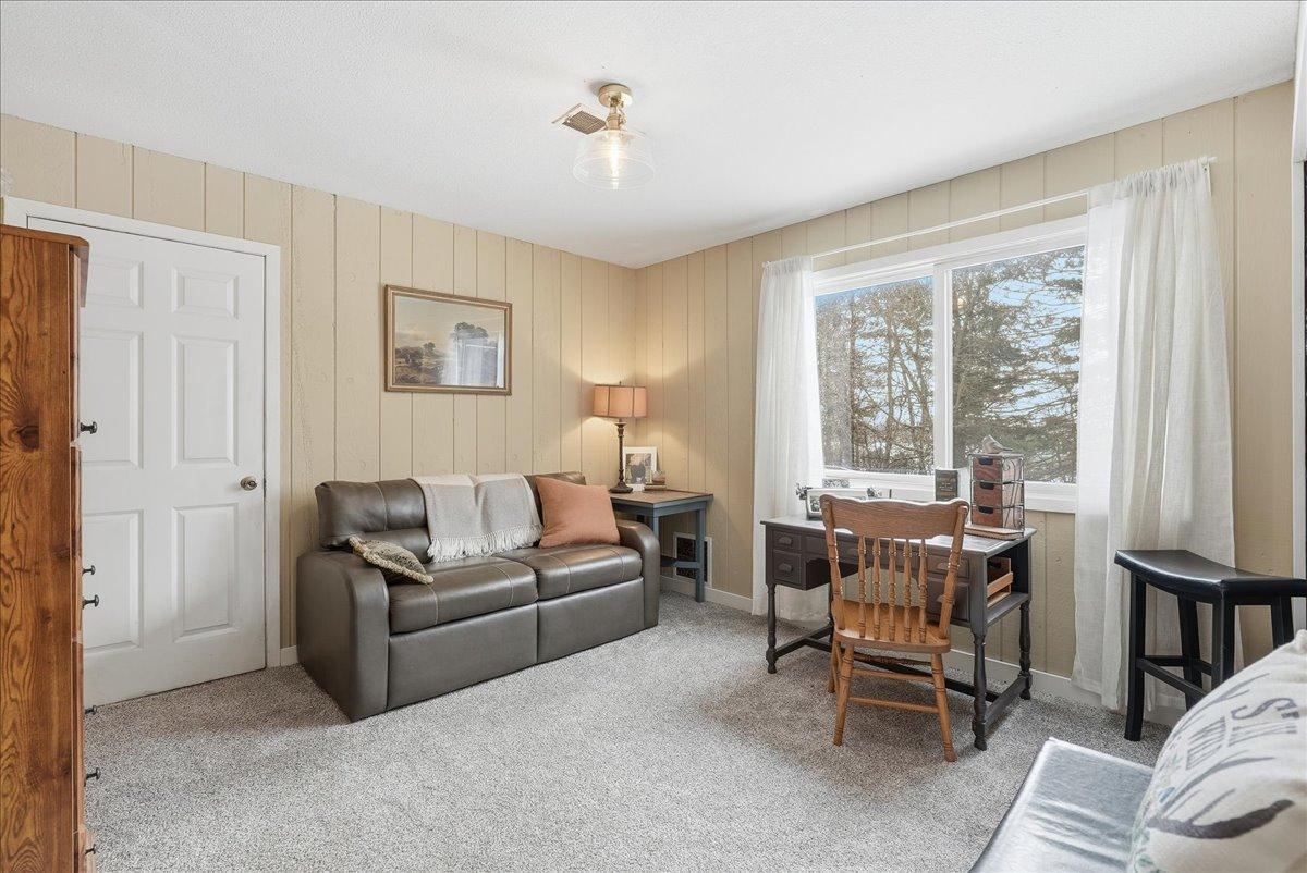 2111 55th Avenue Baldwin, WI 54002 - Photo 5 of 35