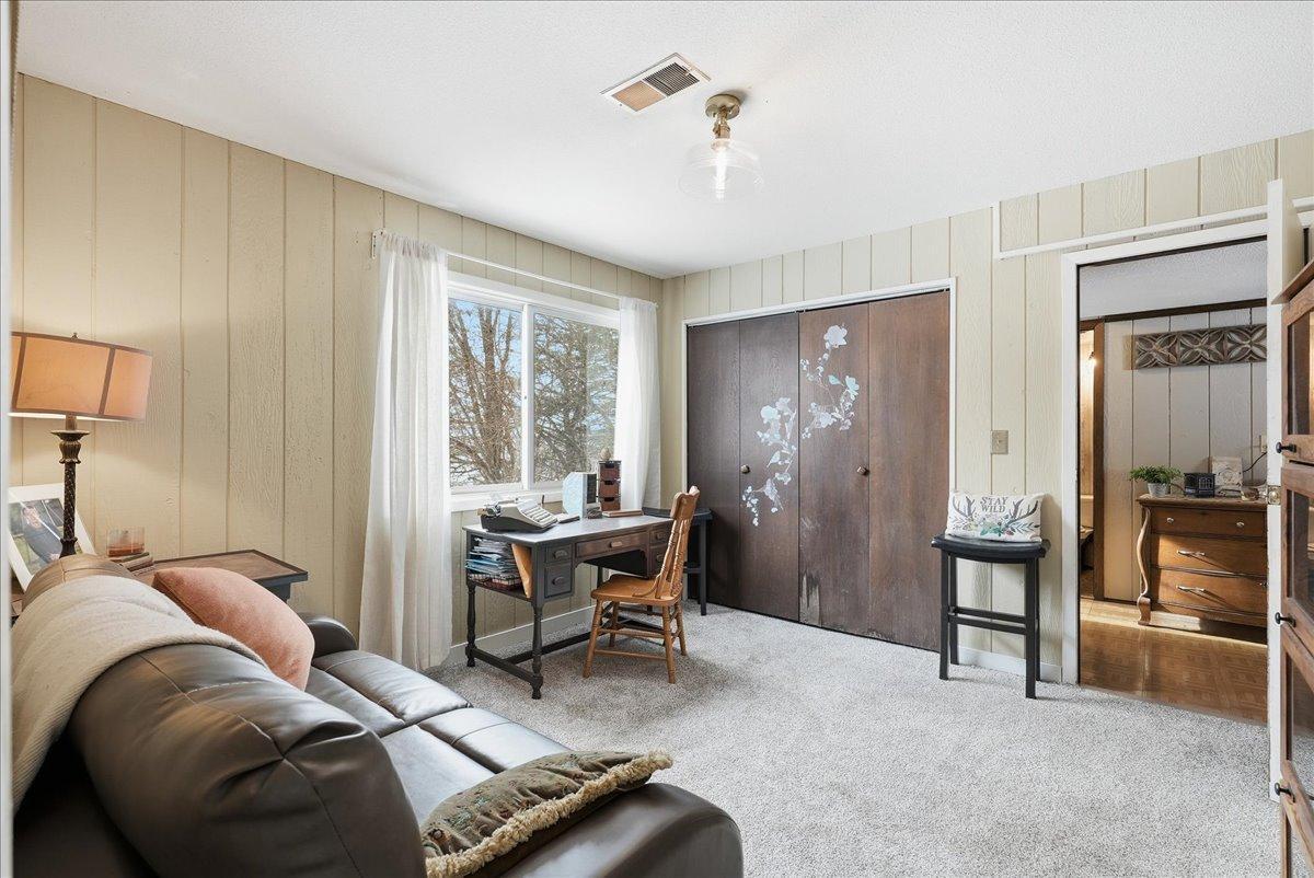 2111 55th Avenue Baldwin, WI 54002 - Photo 6 of 35