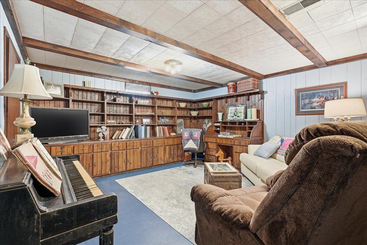 2111 55th Avenue Baldwin, WI 54002 - Photo 8 of 35