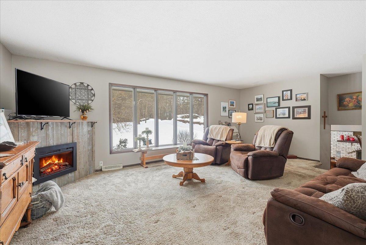 2111 55th Avenue Baldwin, WI 54002 - Photo 10 of 35