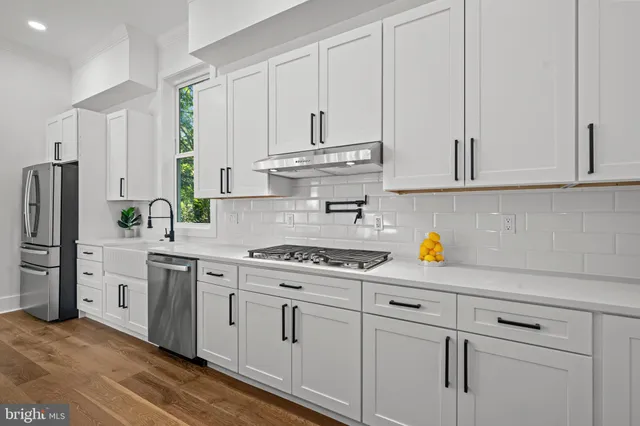 $1,799,000 | 811 Sligo Creek Parkway, Takoma Park, MD 20912