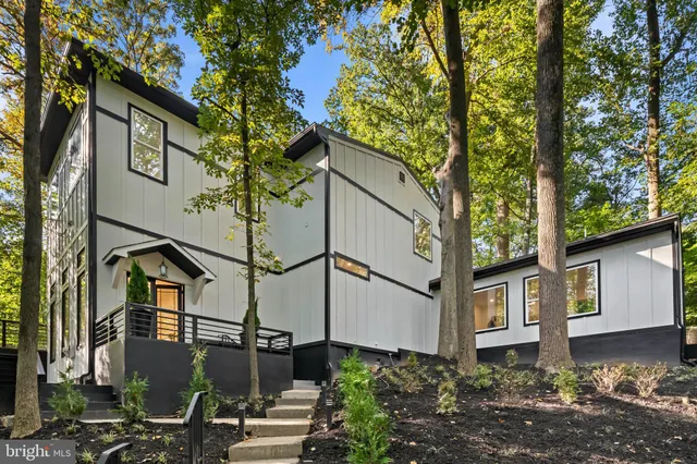 $1,799,000 | 811 Sligo Creek Parkway, Takoma Park, MD 20912
