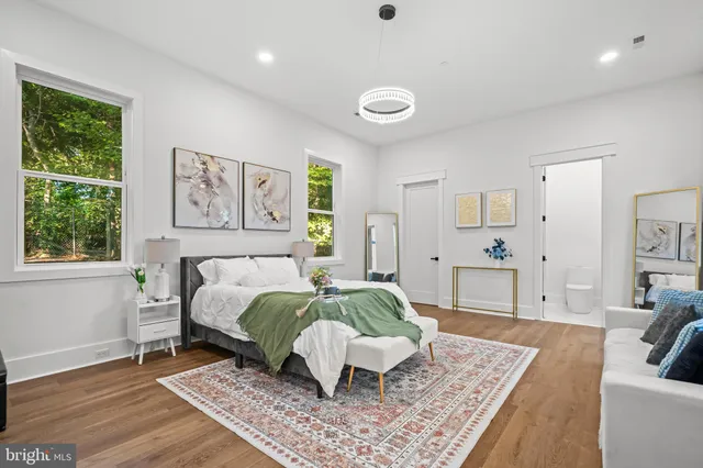 $1,799,000 | 811 Sligo Creek Parkway, Takoma Park, MD 20912