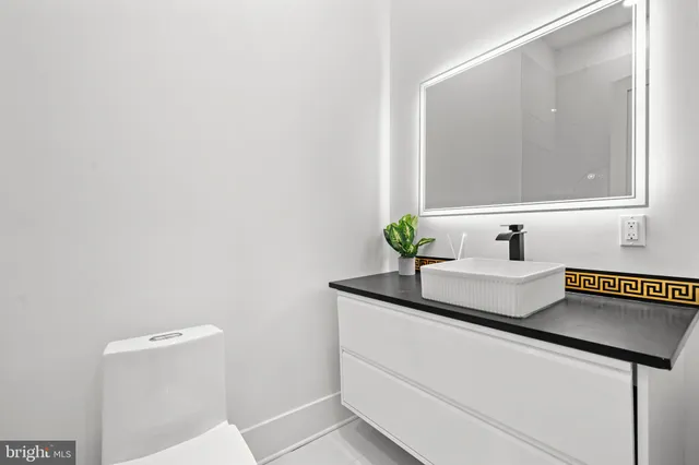 $1,799,000 | 811 Sligo Creek Parkway, Takoma Park, MD 20912