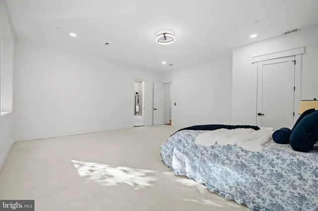 $1,799,000 | 811 Sligo Creek Parkway, Takoma Park, MD 20912