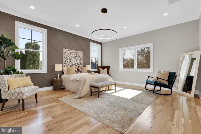 $1,799,000 | 811 Sligo Creek Parkway, Takoma Park, MD 20912