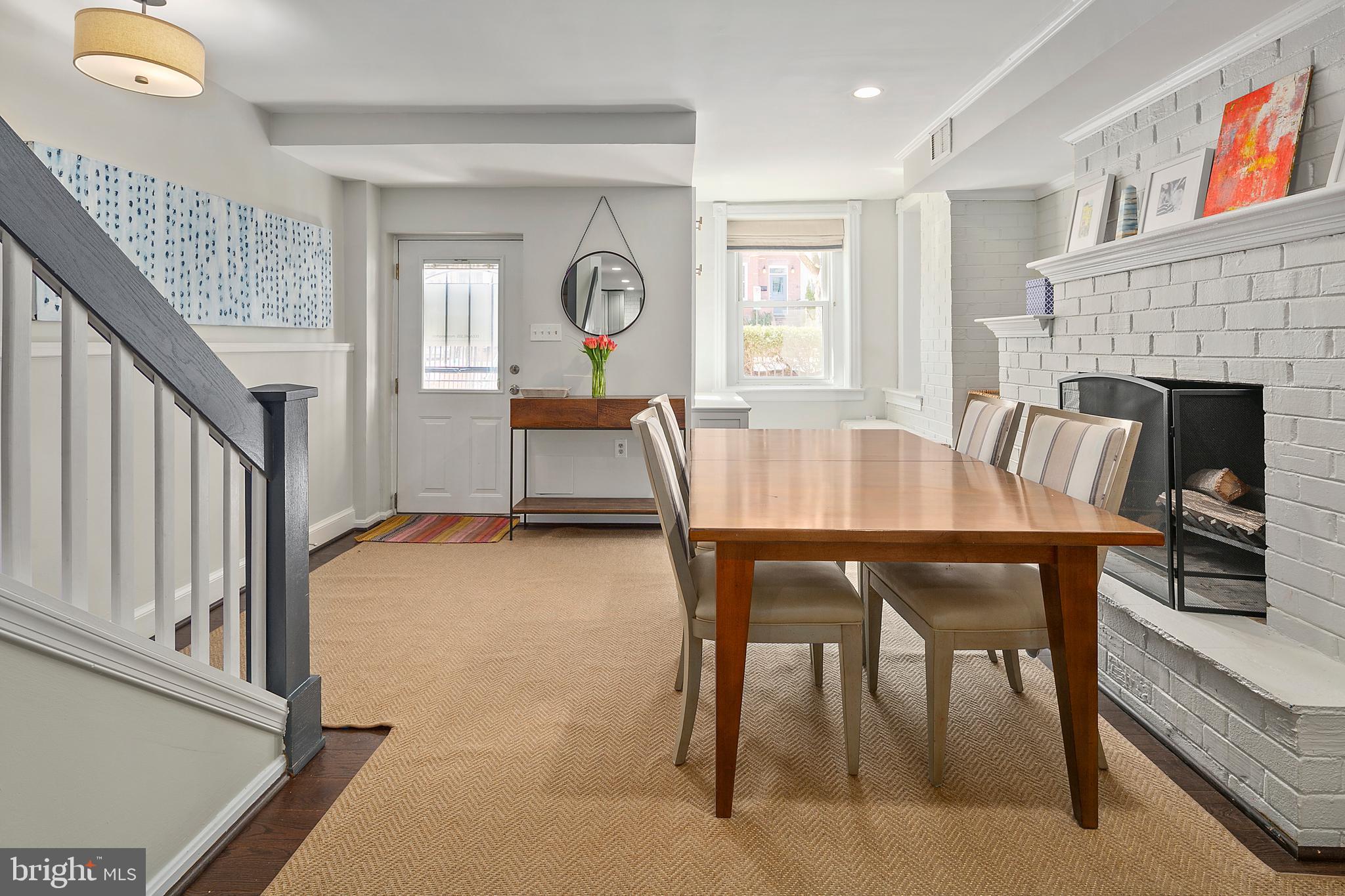 228 11th Street Southeast Washington, DC 20003 - Photo 3 of 31