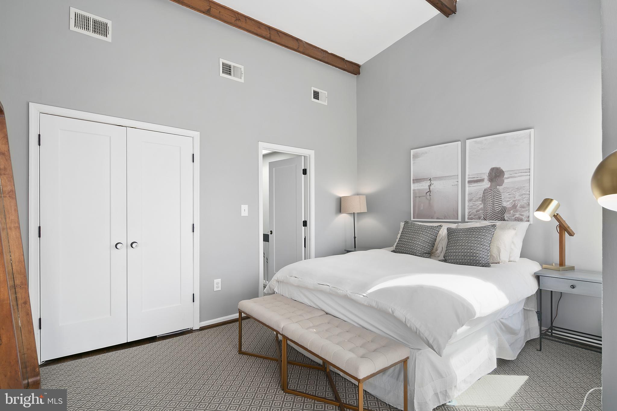 228 11th Street Southeast Washington, DC 20003 - Photo 27 of 31