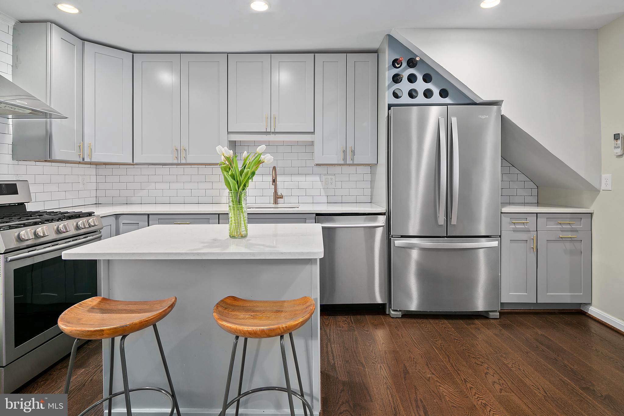 228 11th Street Southeast Washington, DC 20003 - Photo 10 of 31