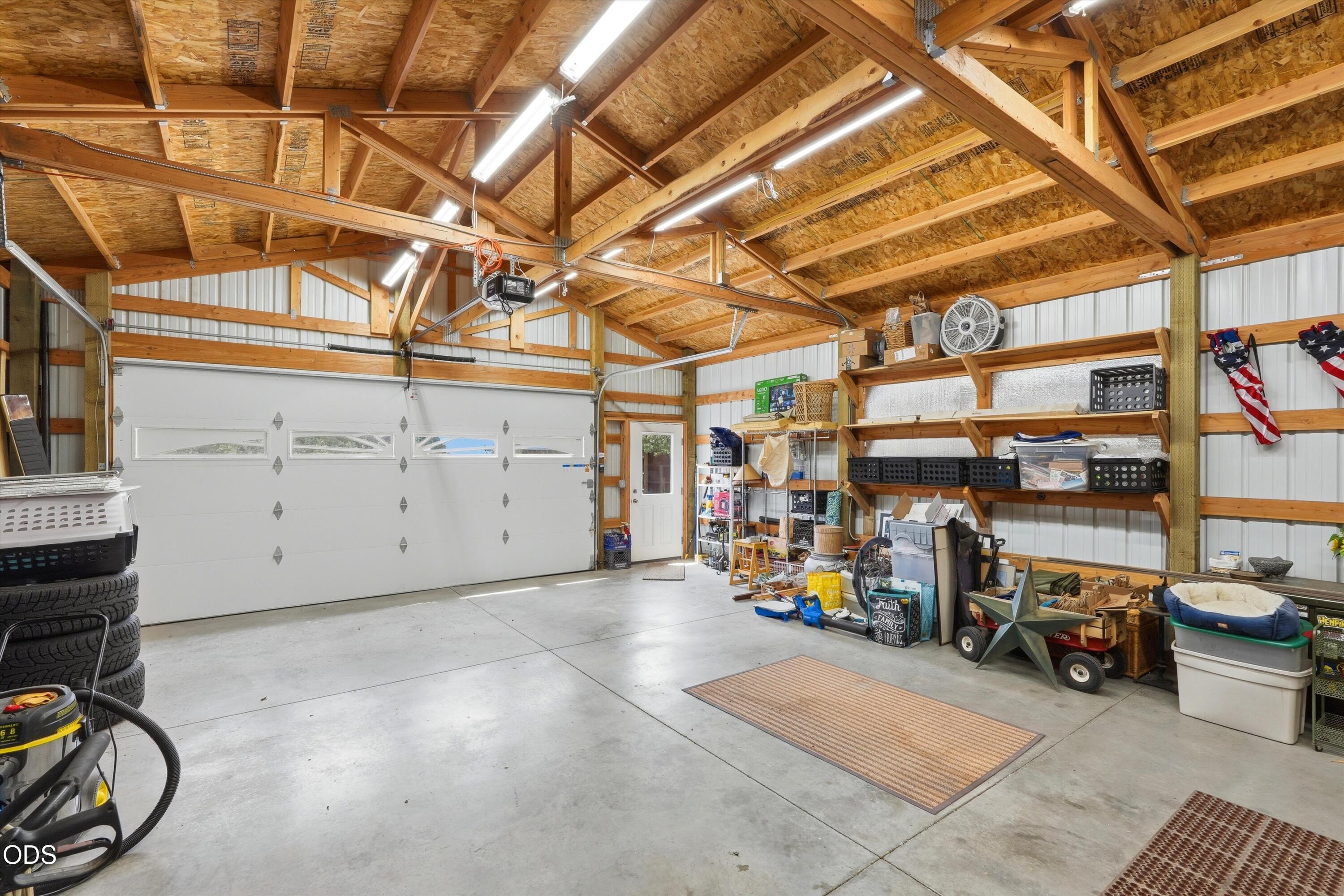 10711 Southwest Shad Road Terrebonne, OR 97760 - Photo 18 of 33