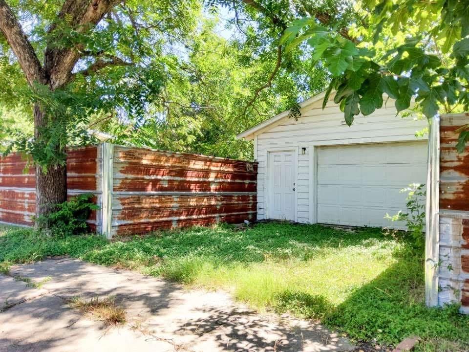 3532 Colcord Avenue Waco, TX 76707 - Photo 3 of 3