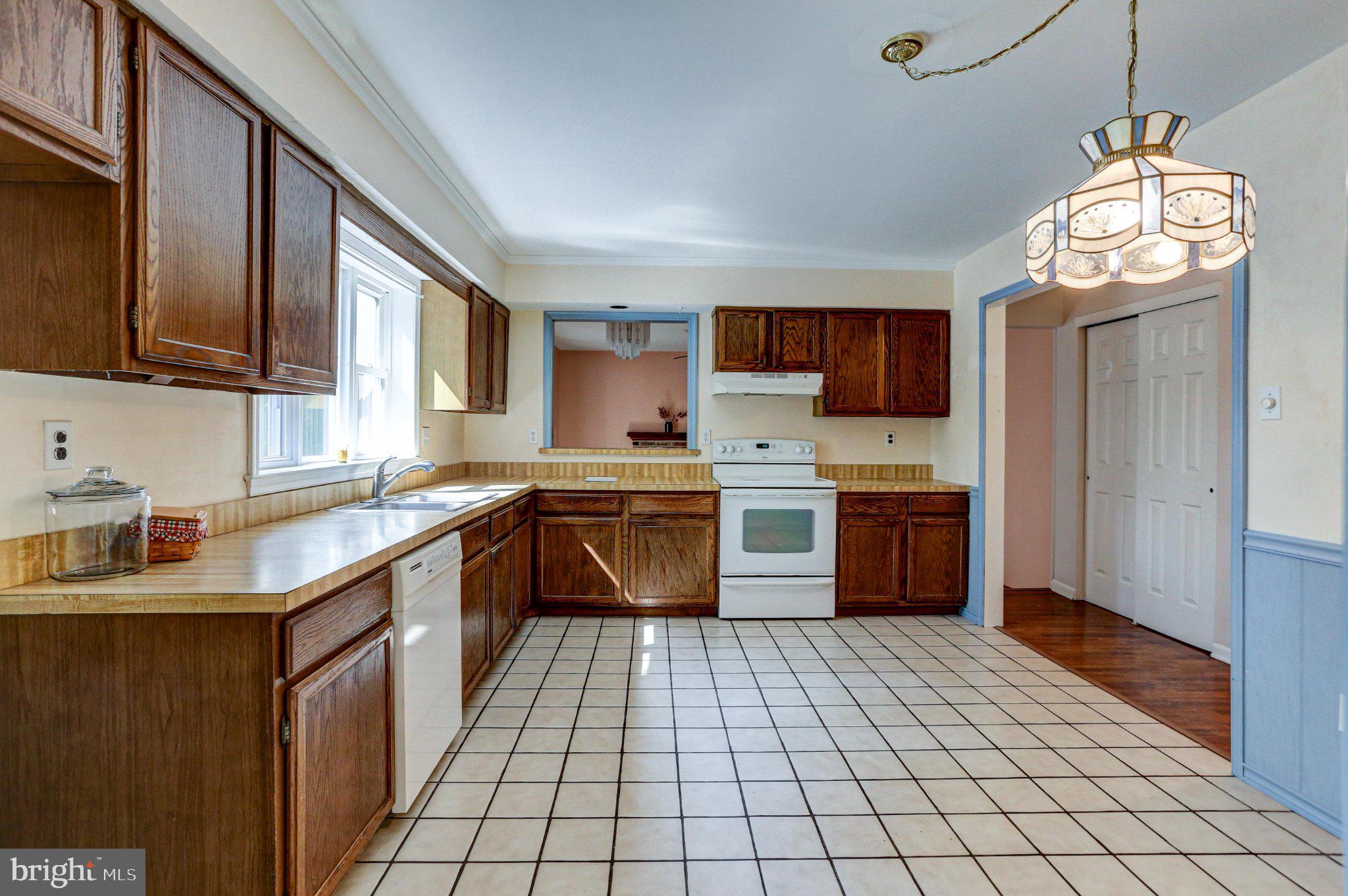 117 Olde Pilgrim Road Dublin, PA 18917 - Photo 17 of 56